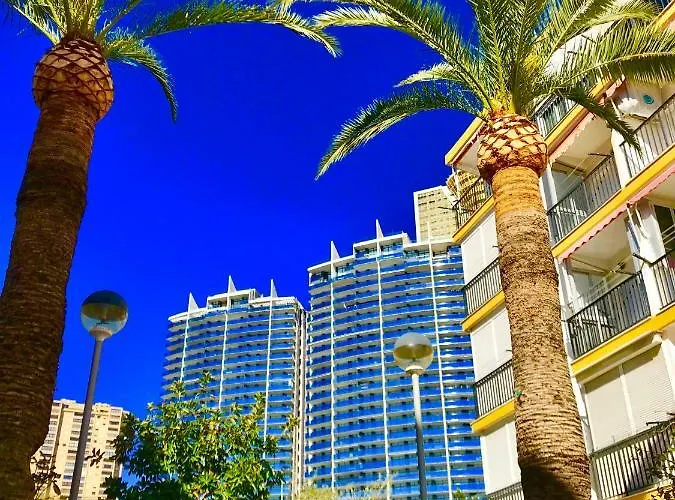 Neptuno On The 公寓